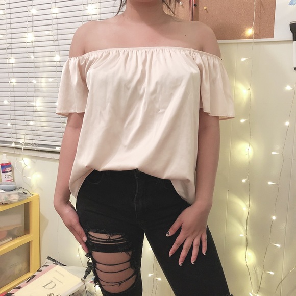 Forever 21 Satin Beige Off The Shoulder Top - Picture 1 of 3